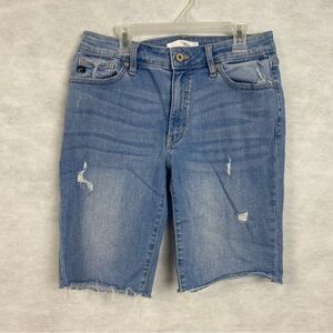 KanCan Bermuda Denim Shorts Women’s Size 9 light wash Distressed Frayed Hem